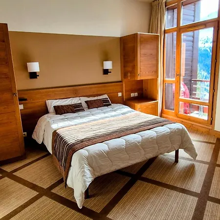 Apartment Premium Nature Retreat Flaine: Heated Pool, & Fitness
