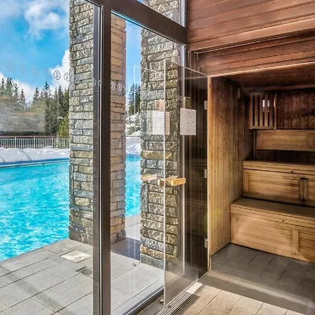 Premium à Flaine, Altitude 1740 M, 8 à 10 Personnes, Au Pied Des Pistes, Piscine, Jacuzzi, Sauna, Hammam Et Salle De Sport Appartement Flaine